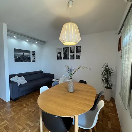 Romantica Lägenhet Jesenice (Split-Dalmatia)