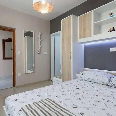 Apartament Romantica