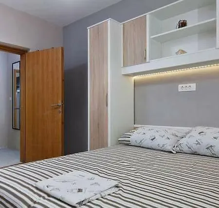 Apartment Romantica *