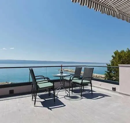 Apartment Romantica *